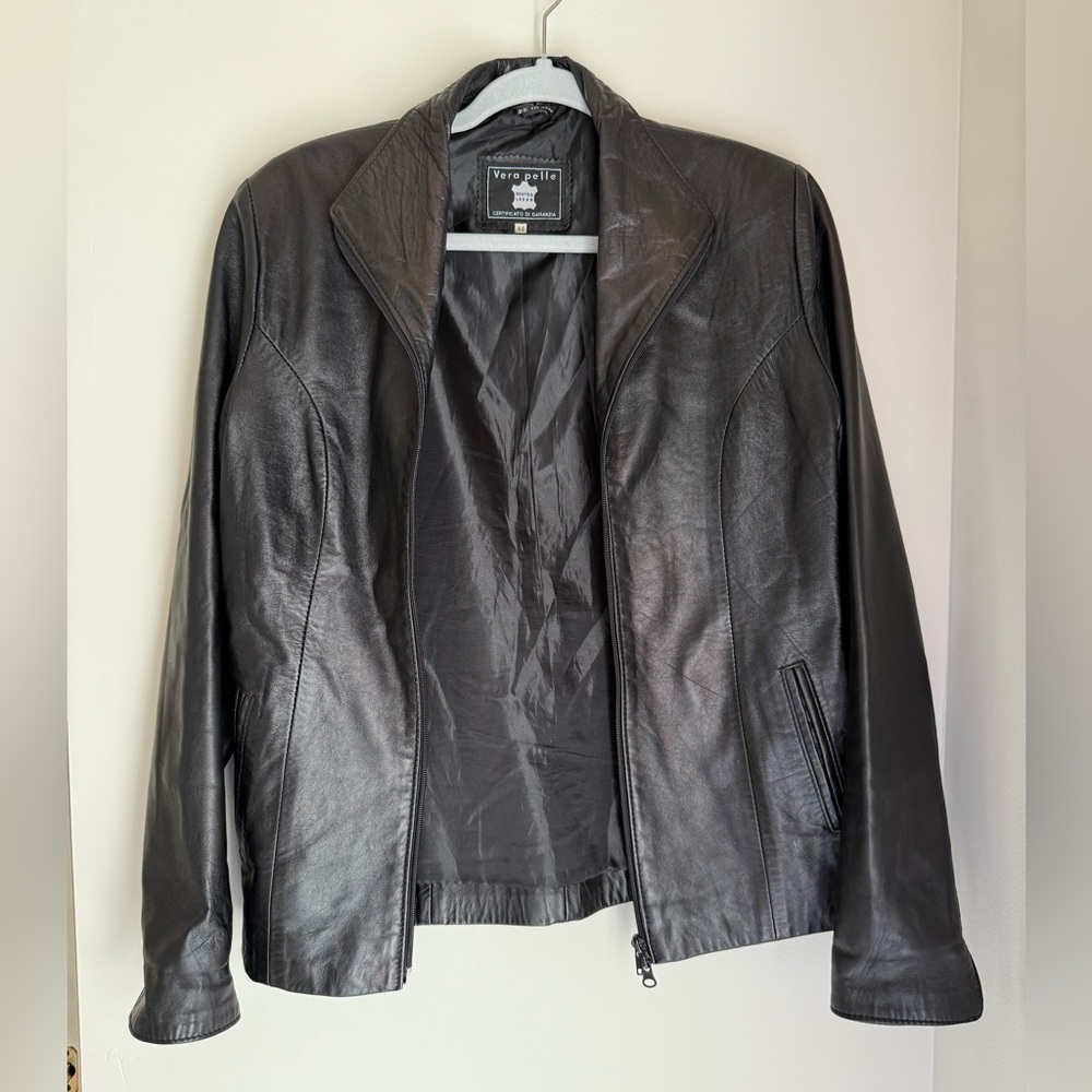 Vera Pelle Black Italian Lambskin Leather Zipper Motorcycle Jacket Size 44